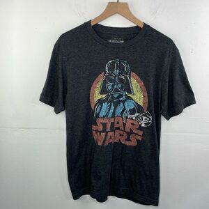 Star Wars Tee Gray size Medium Men’s